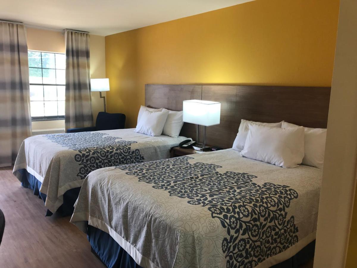 Days-Inn By Wyndham Batesville Ar Ngoại thất bức ảnh