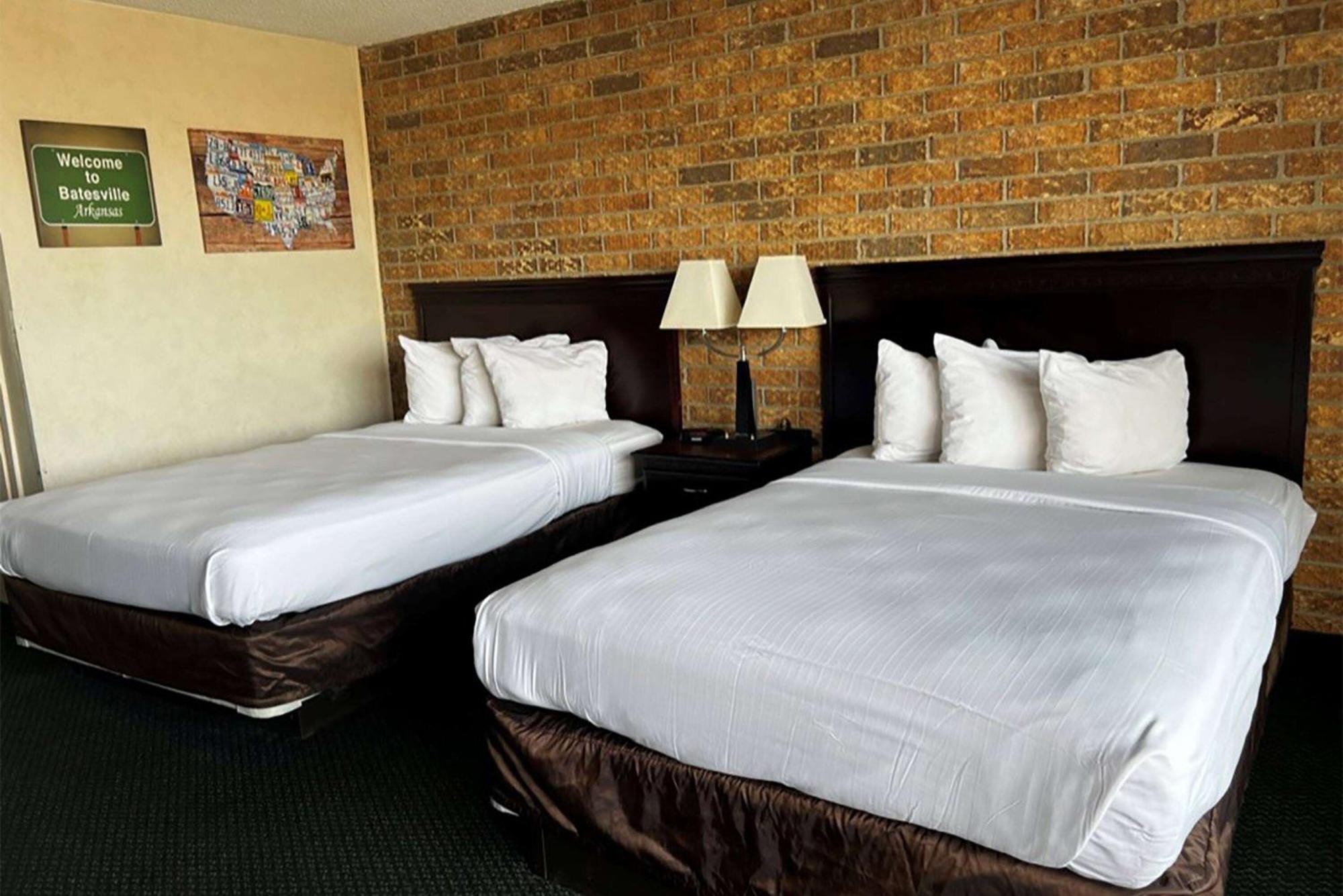 Days-Inn By Wyndham Batesville Ar Ngoại thất bức ảnh