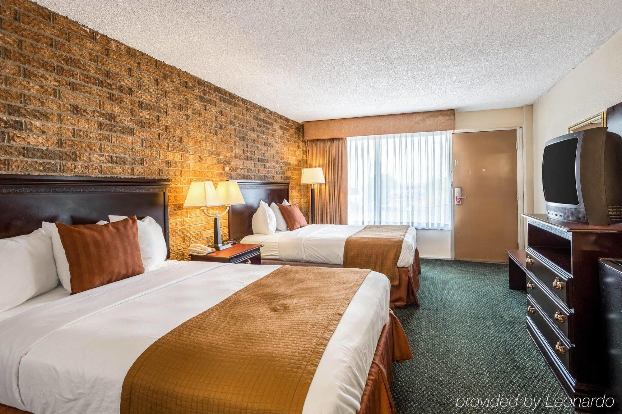 Days-Inn By Wyndham Batesville Ar Ngoại thất bức ảnh