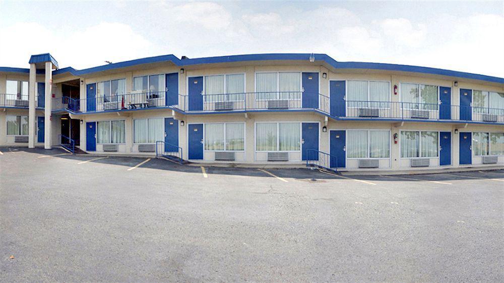 Days-Inn By Wyndham Batesville Ar Ngoại thất bức ảnh